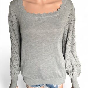 Liz Claiborne Light Gray Scoop Neck Sweater